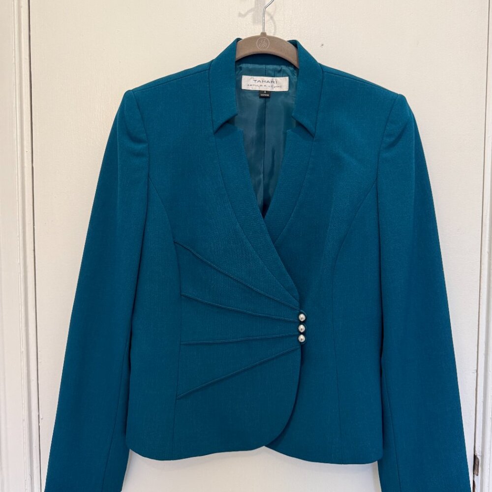 Tahari Emerald Green Button Down Blazer Pleated Details Size 8
